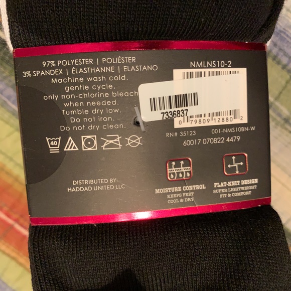 Nicole Miller Sport No Show Socks size 4-10 - Picture 2 of 4